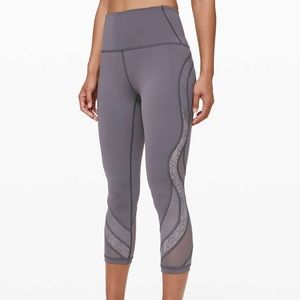 Lululemon Wunder Under Crop 21” Lace Moonwalk